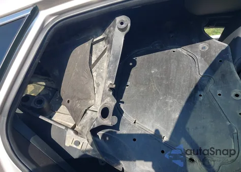 2021 Toyota Venza Limited из США, поврежденный, VIN JTEAAAAHXMJ050394